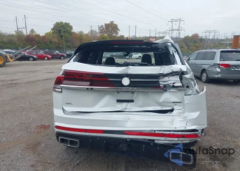 2024 Volkswagen Atlas Cross Sport 2.0T Sel Premium R-Line from USA, damaged, VIN 1V2FE2CA9RC205192